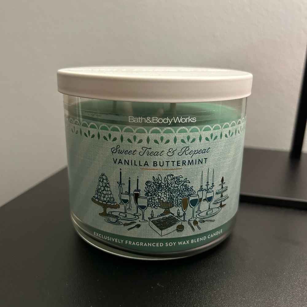 Vanilla Buttermint - 3-Wick Bath & Body Works